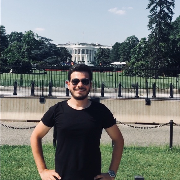 Meet your Posher, Fatih - Picture 1 of 1